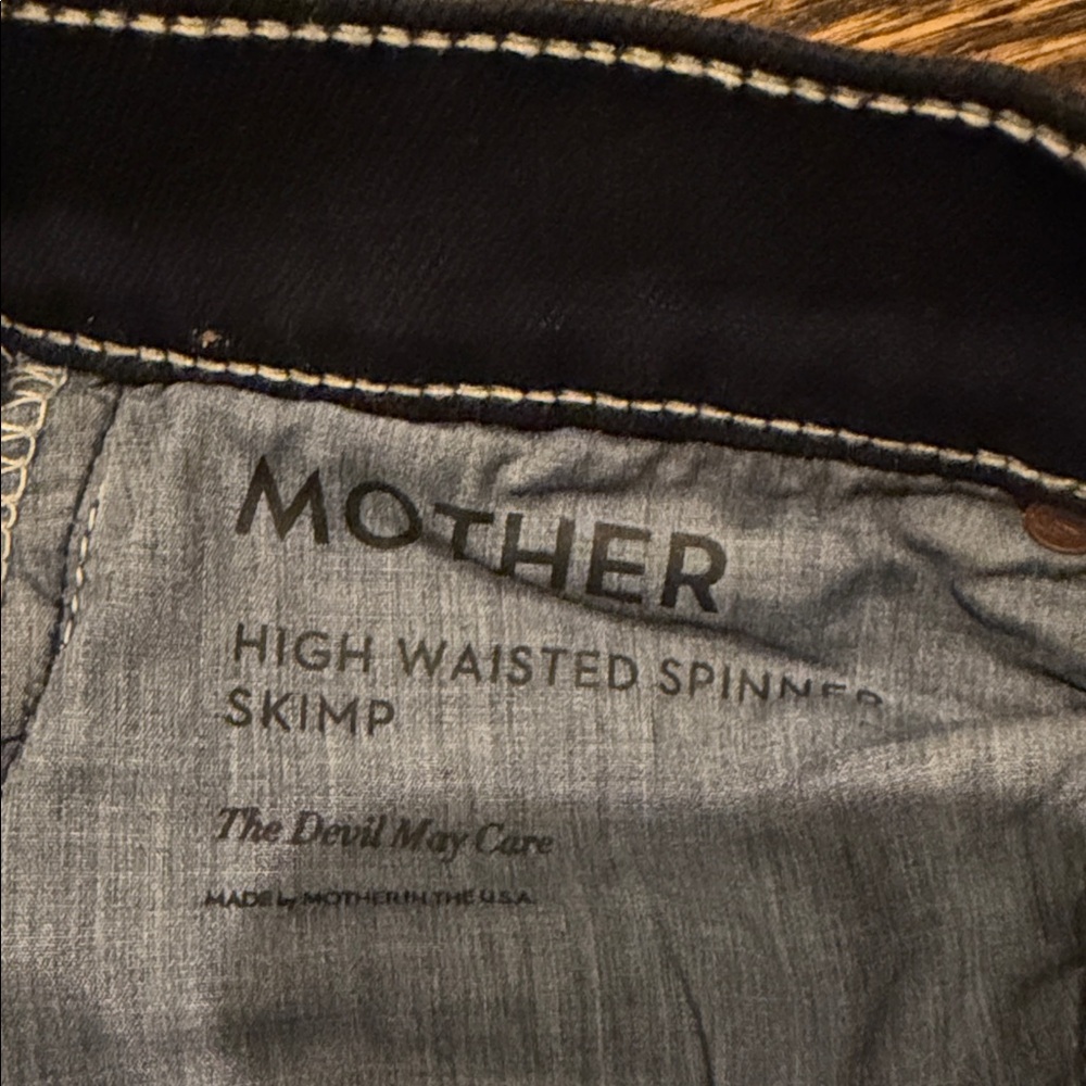 MOTHER High-Waisted Spinner Skimp in The devil may care - Picture 7 of 15